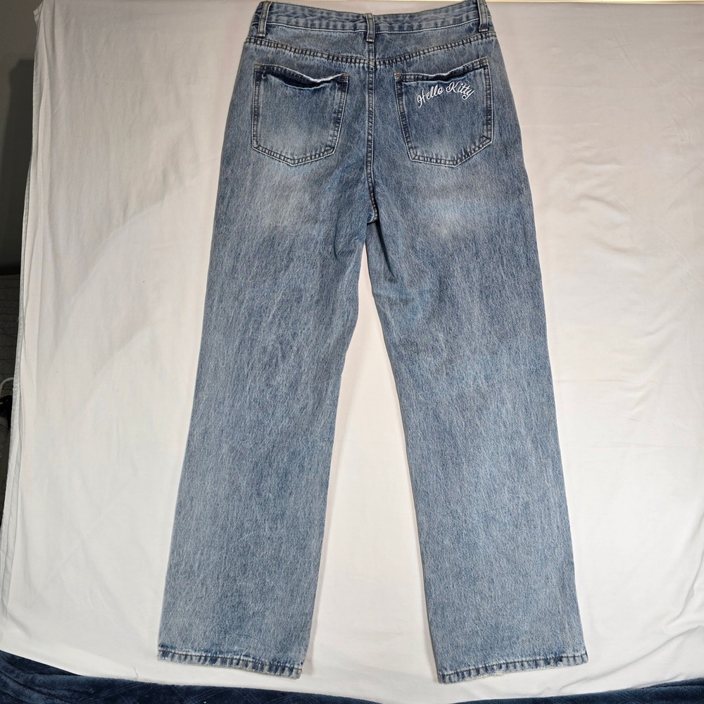 Forever 21 Hello Kitty Distressed Rhinestone Straight Leg Jeans Light Wash 29 - Picture 2 of 16